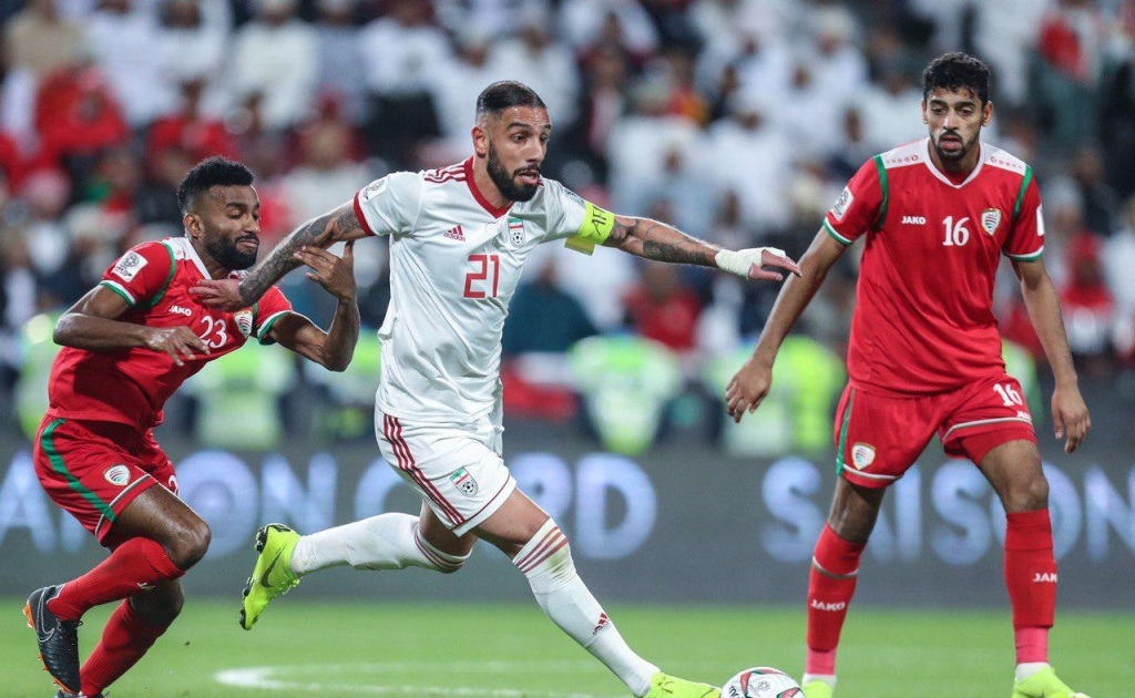 المنتخب الایرانی یتأهل لدور ربع النهائی بعد الفوز علي منافسه العمانی المنتخب الایرانی یتأهل لدور ربع النهائی بعد الفوز علي منافسه العمانی