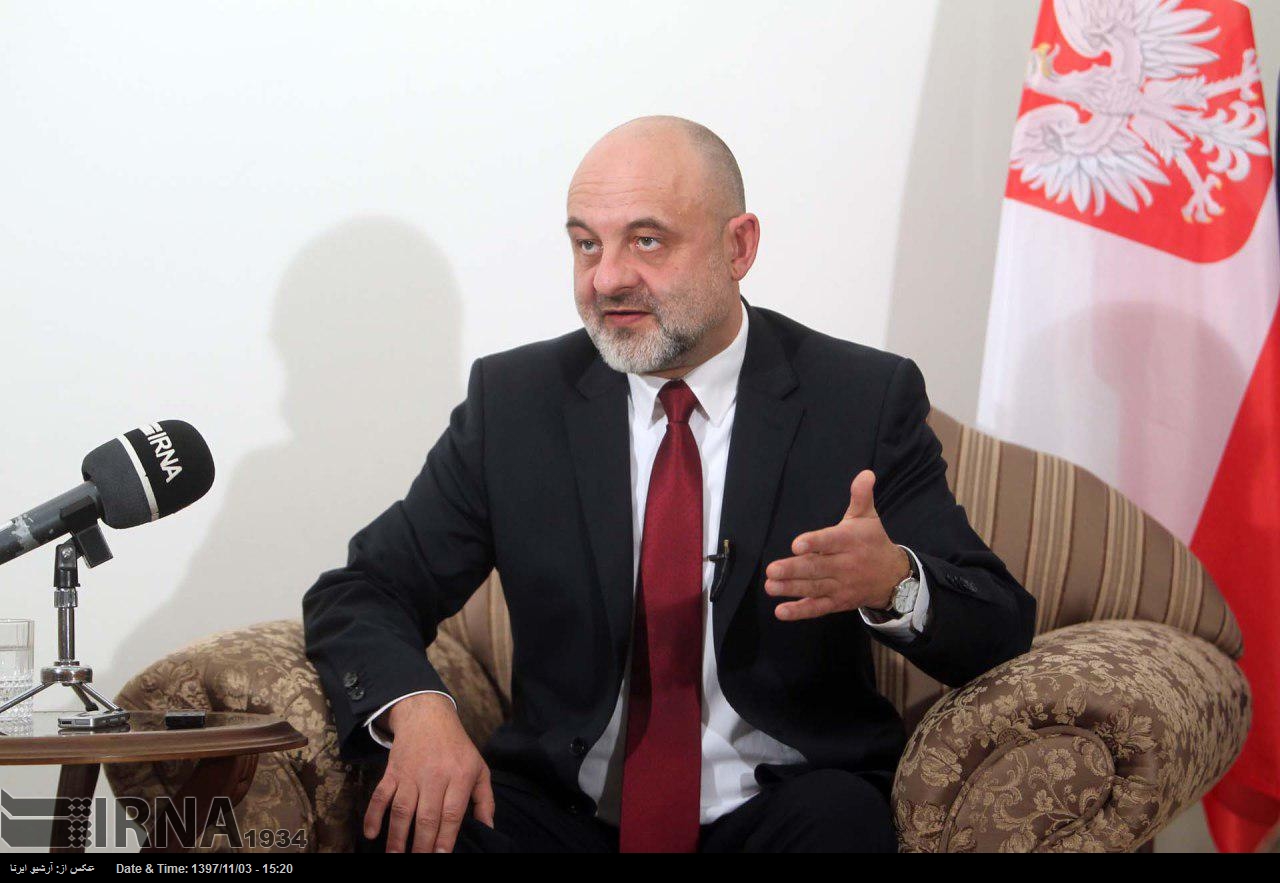 ایران کے بغیر مشرق وسطی کے بحرانوں کا حل ممکن نہیں: اعلی پولش سفارتکار ایران کے بغیر مشرق وسطی کے بحرانوں کا حل ممکن نہیں: اعلی پولش سفارتکار