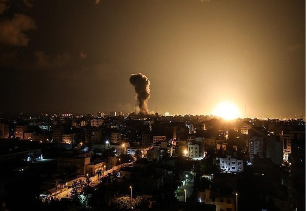 Israeli jetfighters attack Hamas base in Gaza Israeli jetfighters attack Hamas base in Gaza