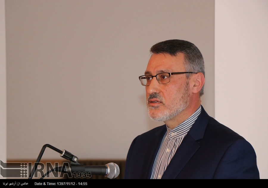 امریکہ ایرانیوں کو انقلاب کے راستے سے نہیں ہٹاسکتا: ایرانی سفیر امریکہ ایرانیوں کو انقلاب کے راستے سے نہیں ہٹاسکتا: ایرانی سفیر