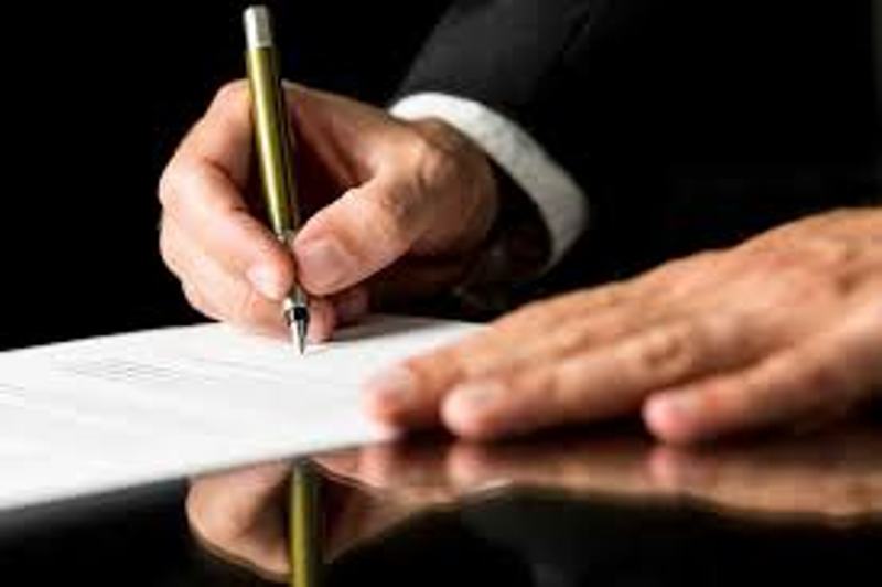 Iran, Iraq sign scientific agreement Iran, Iraq sign scientific agreement