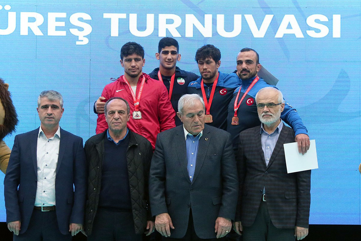 Internationale Ringen-Meisterschaft in der Türkei: 3 Medaillen für Iran Internationale Ringen-Meisterschaft in der Türkei: 3 Medaillen für Iran