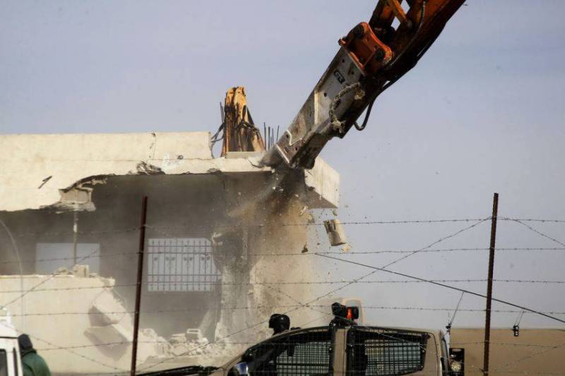Israel dilapidates 19 Palestinian houses in West Bank Israel dilapidates 19 Palestinian houses in West Bank