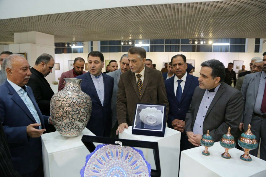 Baghdad hosting Exhibition of Iranian Carpets, Tableaux Baghdad hosting Exhibition of Iranian Carpets, Tableaux