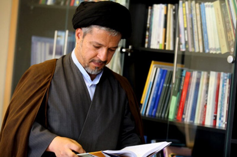 22بهمن نماد همدلی وپویندگی درمسیررهبری است 22بهمن نماد همدلی وپویندگی درمسیررهبری است