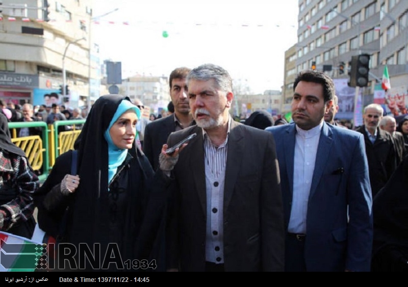 El ministro de Cultura lamenta que los enemigos no conocen bien a la sociedad iraní El ministro de Cultura lamenta que los enemigos no conocen bien a la sociedad iraní