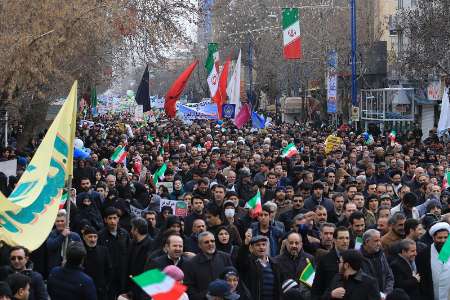 مردم آذربایجان غربی دلبستگی خود نسبت به انقلاب را نشان دادند