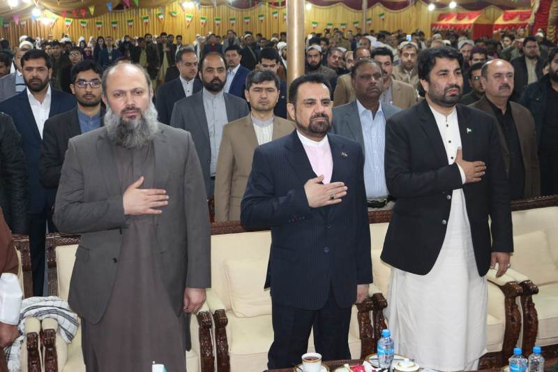 Pak top provincial official urges stronger economic ties with Iran Pak top provincial official urges stronger economic ties with Iran