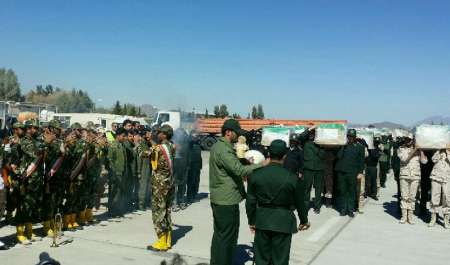 پیكر 27 شهید حادثه تروریستی زاهدان به اصفهان منتقل شد