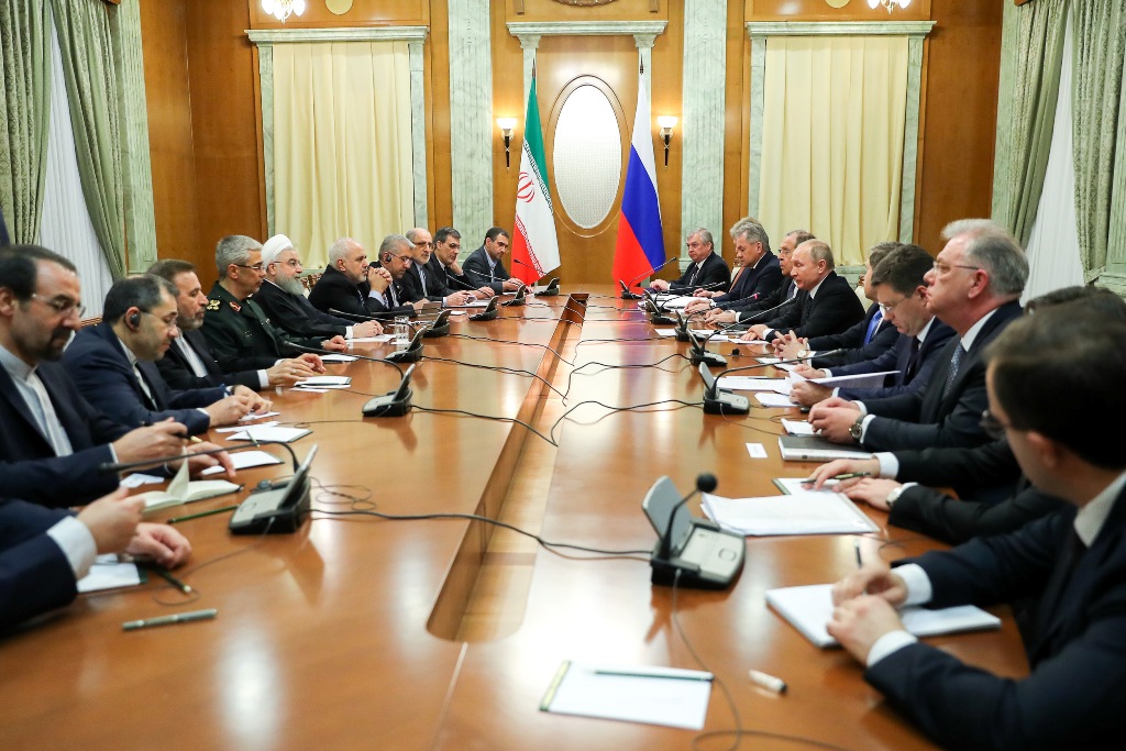 Rouhani bezeichnet Teheran-Moskau-Beziehungen als strategisch Rouhani bezeichnet Teheran-Moskau-Beziehungen als strategisch