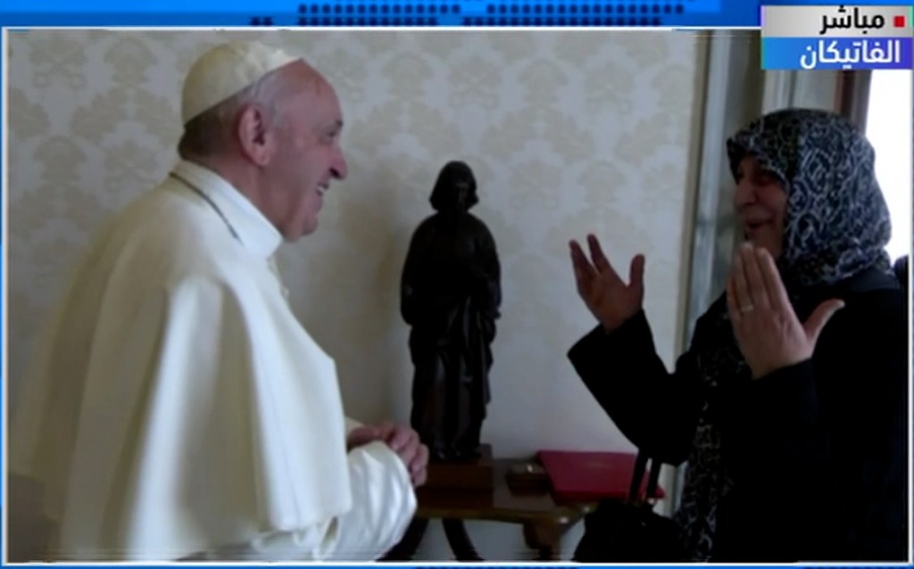 Imam Sadr sister meets Pope Imam Sadr sister meets Pope