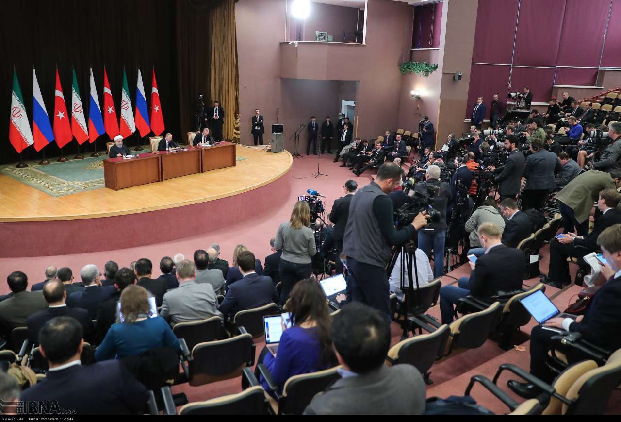 Gemeinsame Pressekonferenz von Rouhai, Putin und Erdoğan Gemeinsame Pressekonferenz von Rouhai, Putin und Erdoğan