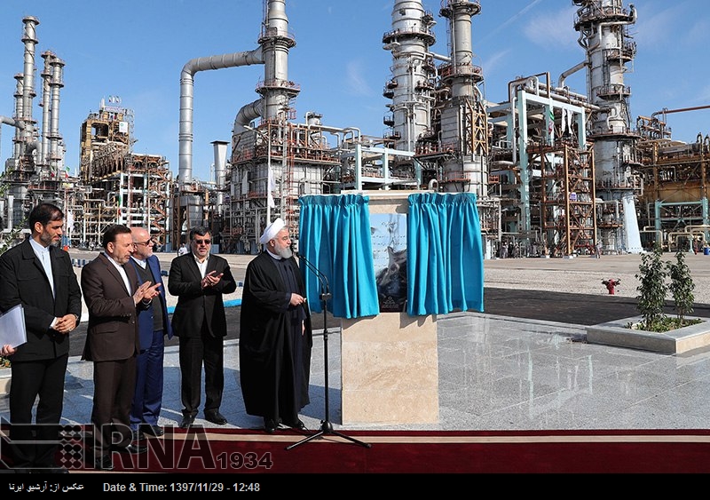 Se pone en marcha la tercera fase de la Refinería "Estrella del Golfo Pérsico" Se pone en marcha la tercera fase de la Refinería "Estrella del Golfo Pérsico"