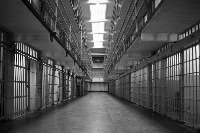 زندان ها بر مشكلات اخلاقی و اجتماعی كشور افزوده اند