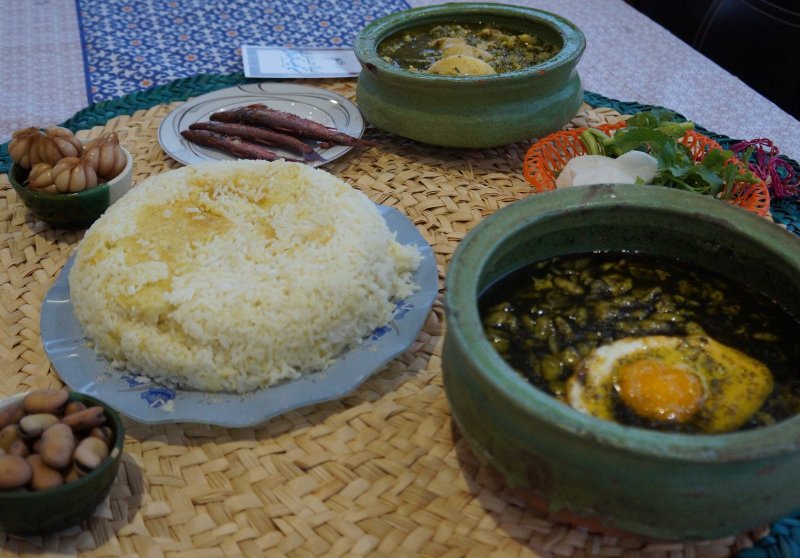 جشنواره‌هاي غذاهاي فراموش شده در صومعه‌سرا برگزارشد