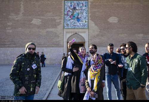 «راهنمایان گردشگری» مفسران تاریخ و فرهنگ میهمان‌دوستی ایرانی هستند