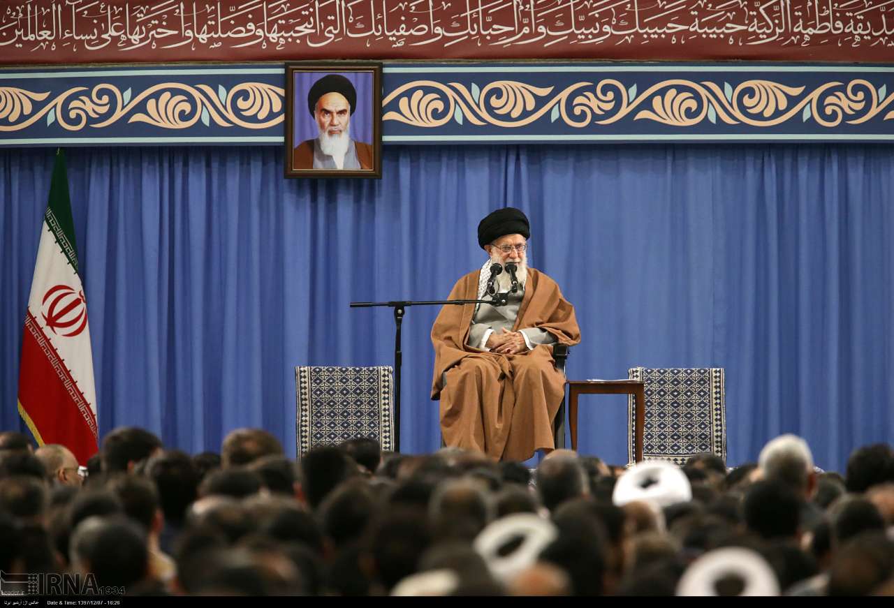 Ayatollah Khamenei empfängt religiöse Panegyristen Ayatollah Khamenei empfängt religiöse Panegyristen
