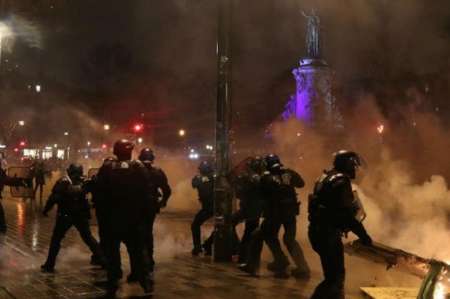 شوراي اروپا خواستارتعليق استفاده از گلوله در اعتراض هاي جليقه زردها شد