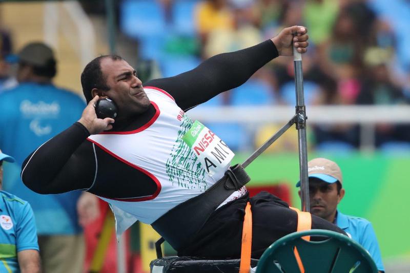 Iranischer behinderter Diskurswerfer gewinnt Goldmedaille Iranischer behinderter Diskurswerfer gewinnt Goldmedaille