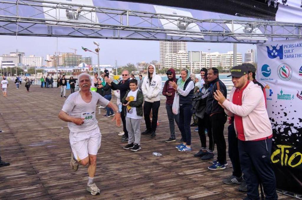 3rd `I run Iran' Persian Gulf marathon race underway in Kish 3rd `I run Iran' Persian Gulf marathon race underway in Kish