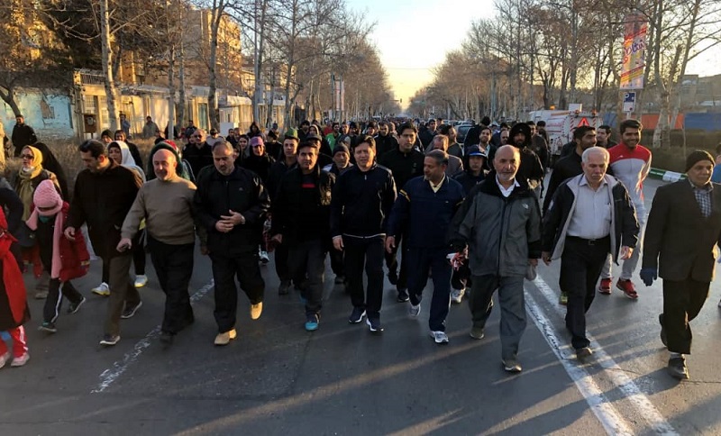 همايش پياده روي ' صبح و نشاط' در انديشه شهريار برگزار شد همايش پياده روي ' صبح و نشاط' در انديشه شهريار برگزار شد