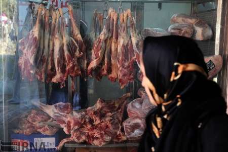 7500 تن گوشت تنظیم بازار در اختیار استانها قرار گرفت 7500 تن گوشت تنظیم بازار در اختیار استانها قرار گرفت