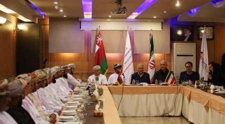 شهردار اصفهان توسعه روابط گردشگري با عمان را خواستار شد