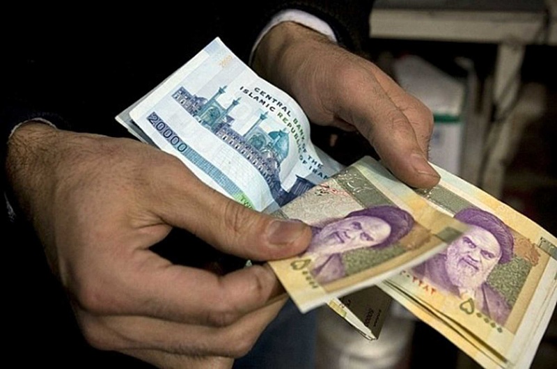 103 ميليارد ريال بابت عيدي به كاركنان دولت در فارس پرداخت شد 103 ميليارد ريال بابت عيدي به كاركنان دولت در فارس پرداخت شد