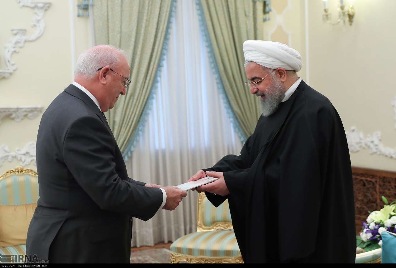 6 Botschafter überreichen Rouhani ihr Beglaubigungsschreiben 6 Botschafter überreichen Rouhani ihr Beglaubigungsschreiben