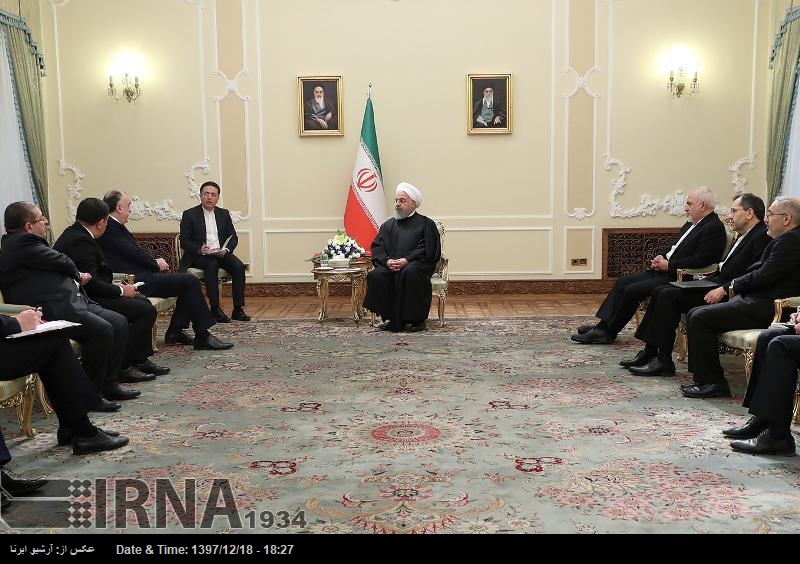 Ruhani: Reşt-Astara demiryolu iki milletin menfaatlerinin temininde önemli adımdı Ruhani: Reşt-Astara demiryolu iki milletin menfaatlerinin temininde önemli adımdı