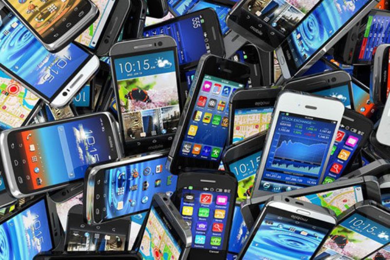 واردات گوشی تلفن همراه در قالب كالای ملوانی آزاد شد