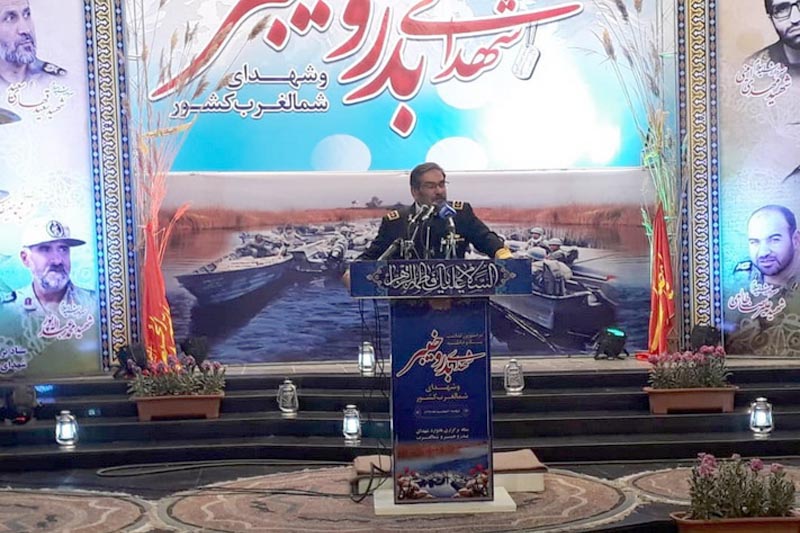 شمخانی: البعض یحاول تنفیذ مشاریع نوویة مشبوهة فی المنطقة شمخانی: البعض یحاول تنفیذ مشاریع نوویة مشبوهة فی المنطقة