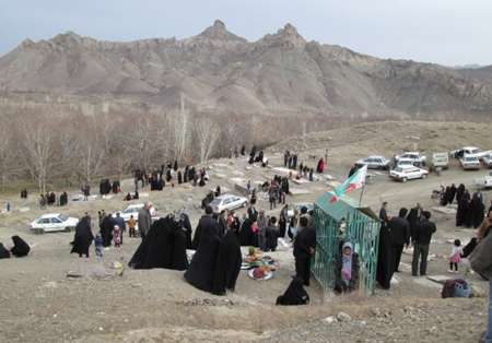 سهیم كردن روح درگذشتگان در جشن نوروز با آیین «عرفه»