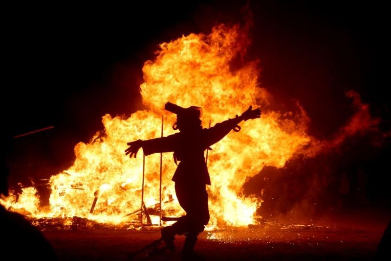 74 نفر در آیین چهارشنبه سوری خوزستان مصدوم شدند 74 نفر در آیین چهارشنبه سوری خوزستان مصدوم شدند