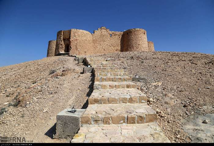 جلوه شکوه نظامی ایران باستان در قلعه "جلال‌الدین"
