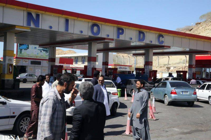 مسافران نوروزي چابهار هيچ مشكلي براي تامين سوخت ندارند مسافران نوروزي چابهار هيچ مشكلي براي تامين سوخت ندارند