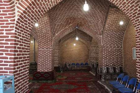 مسجد طاق مياندوآب در انتظار گردشگران نوروزي