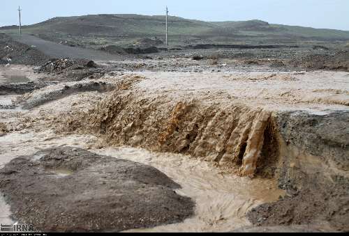 برنامه ریزی برای مدیریت حوادث احتمالی ناشی از ورود سامانه بارشی جدید به خوزستان 
