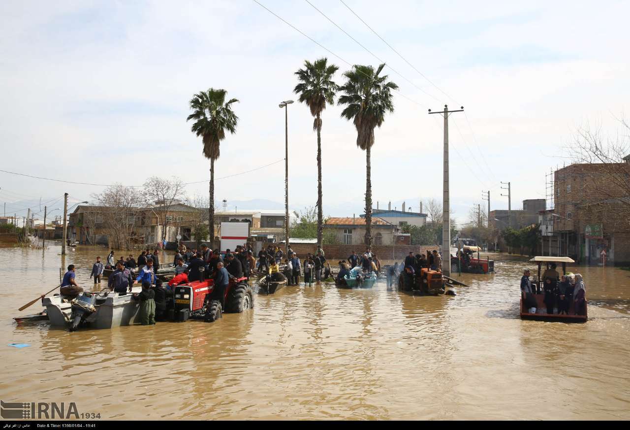 كمك دولت به سیل زدگان گلستان مستمر باشد