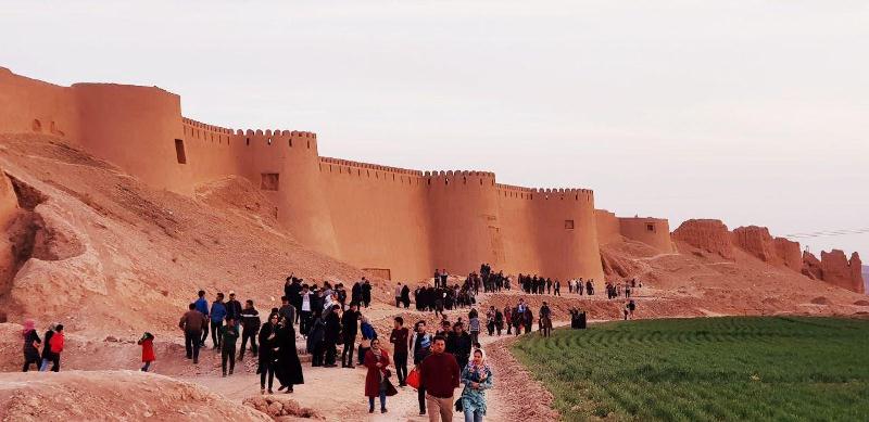 دروازه شهر تاریخی بلقیس اسفراین به روی گردشگران گشوده شد