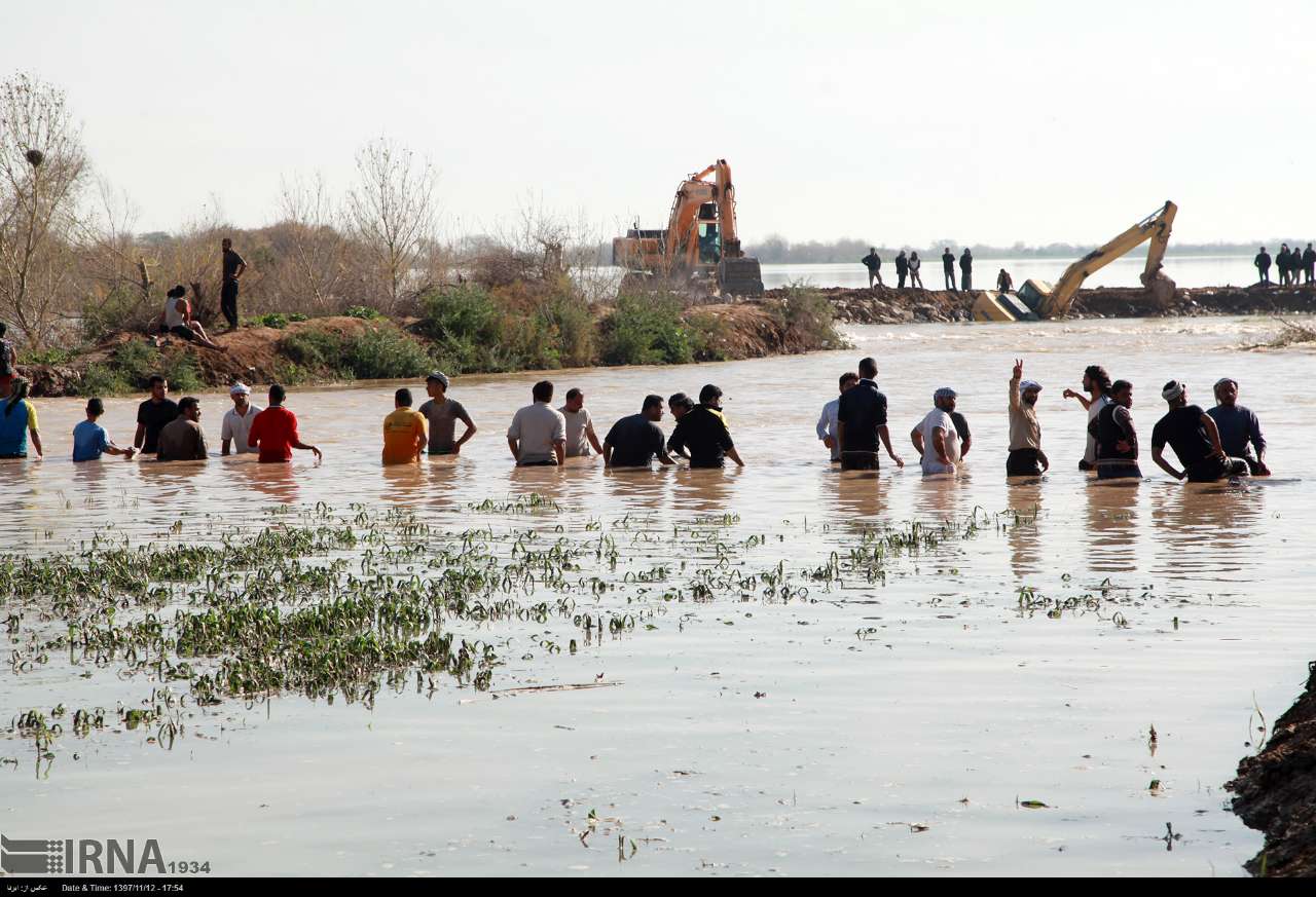 بحران در سدهاي دز و كرخه همچنان ادامه دارد