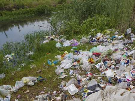 تخریب محیط زیست پیامد مصرف بی رویه مواد پلاستیكی