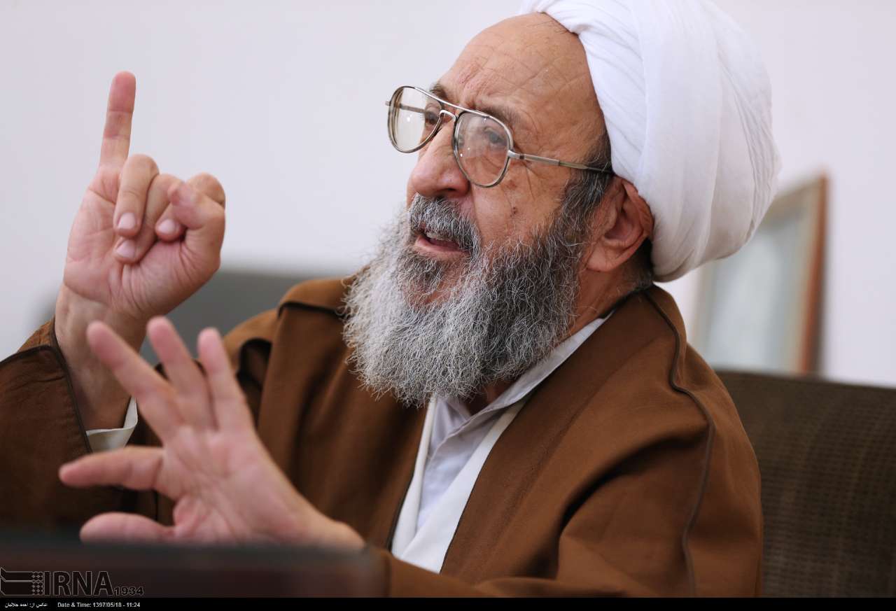 هادی غفاری: اصلاح ساختاری، تنها راه حل معضلات كشور است هادی غفاری: اصلاح ساختاری، تنها راه حل معضلات كشور است