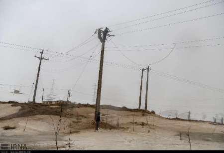 بارش های سیل آسا برق 87 روستای بازفت كوهرنگ را قطع كرد