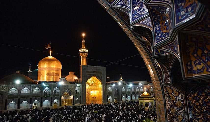 زائران حرم مطهر رضوی سوگوار شهادت حضرت امام كاظم (ع) شدند زائران حرم مطهر رضوی سوگوار شهادت حضرت امام كاظم (ع) شدند