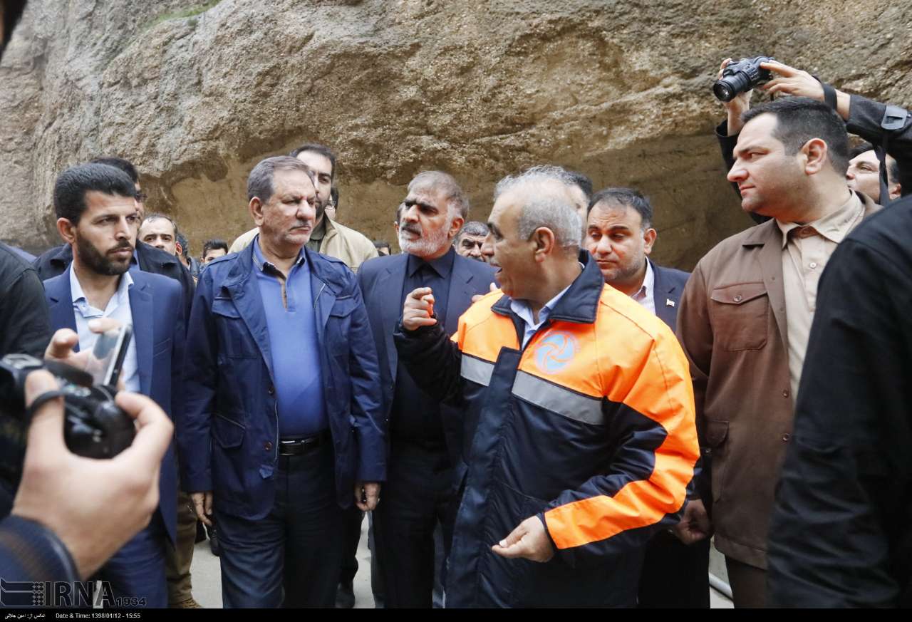 إیواء نحو 6 آلاف متضرر بالفیضانات فی خوزستان بمخیمات الهلال الأحمر إیواء نحو 6 آلاف متضرر بالفیضانات فی خوزستان بمخیمات الهلال الأحمر