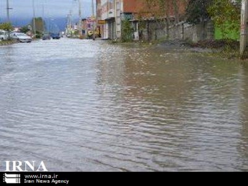 سیلاب بیش از 300 خانه را در زیراب تخلیه كرد