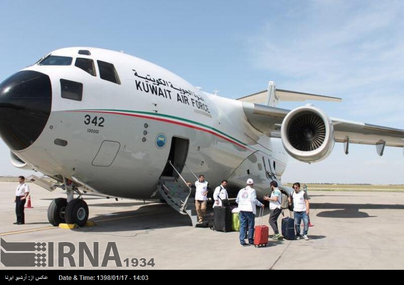 Llega el primer envío kuwaití de ayuda humanitaria a Irán Llega el primer envío kuwaití de ayuda humanitaria a Irán
