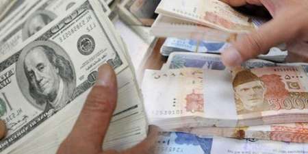 اقتصاد پاكستان گرفتار احتكار دلار و كاھش ارزش روپیه