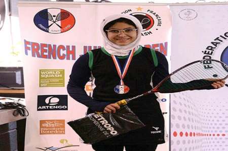 Squash: une fille iranienne dans le top 8 mondial